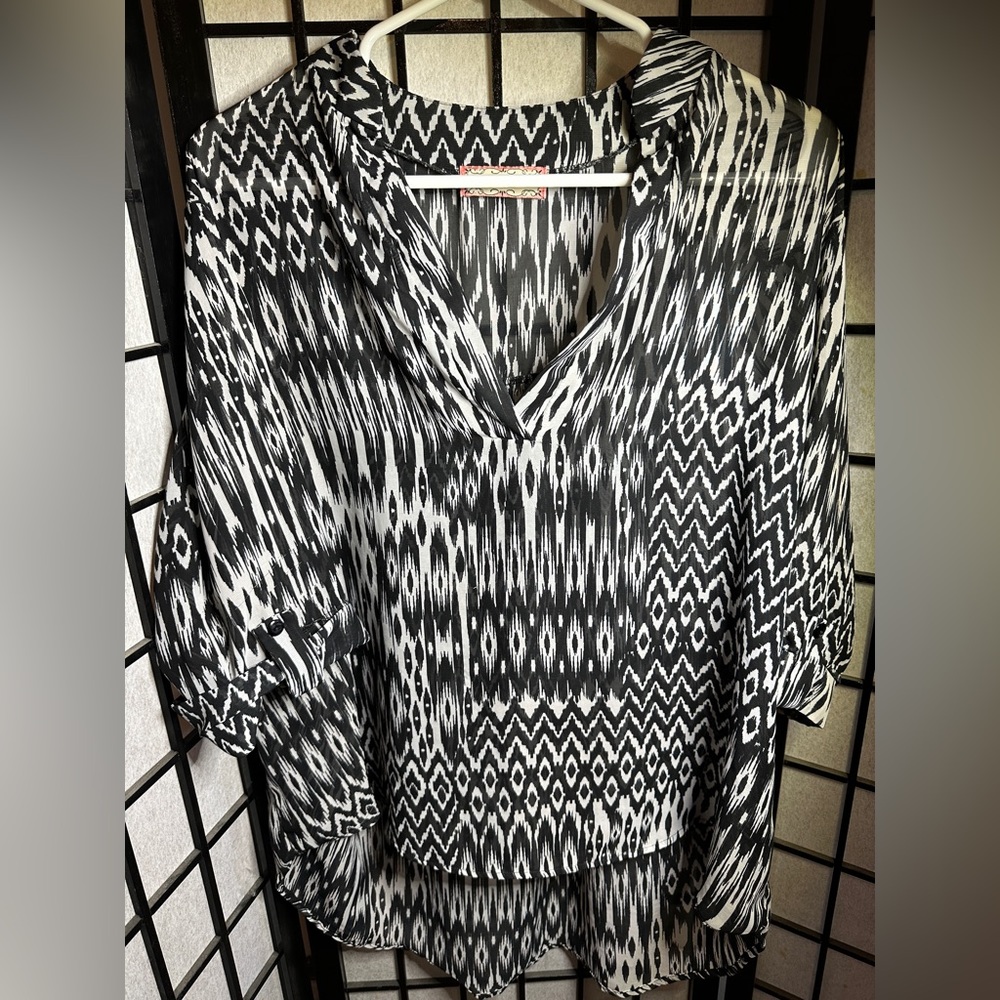SHEER TUNIC STYLE HI LOW ANIMAL PRINT PLUS SIZED BLOUSE BY C’EST LA VIE